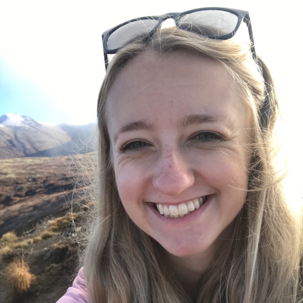 Meet your Posher, Caitlin